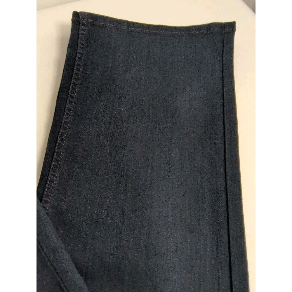 Liz Claiborne Women's Jeans Dark Rinse Wash Boot Cut Size 10 New With Tags - Picture 2 of 7